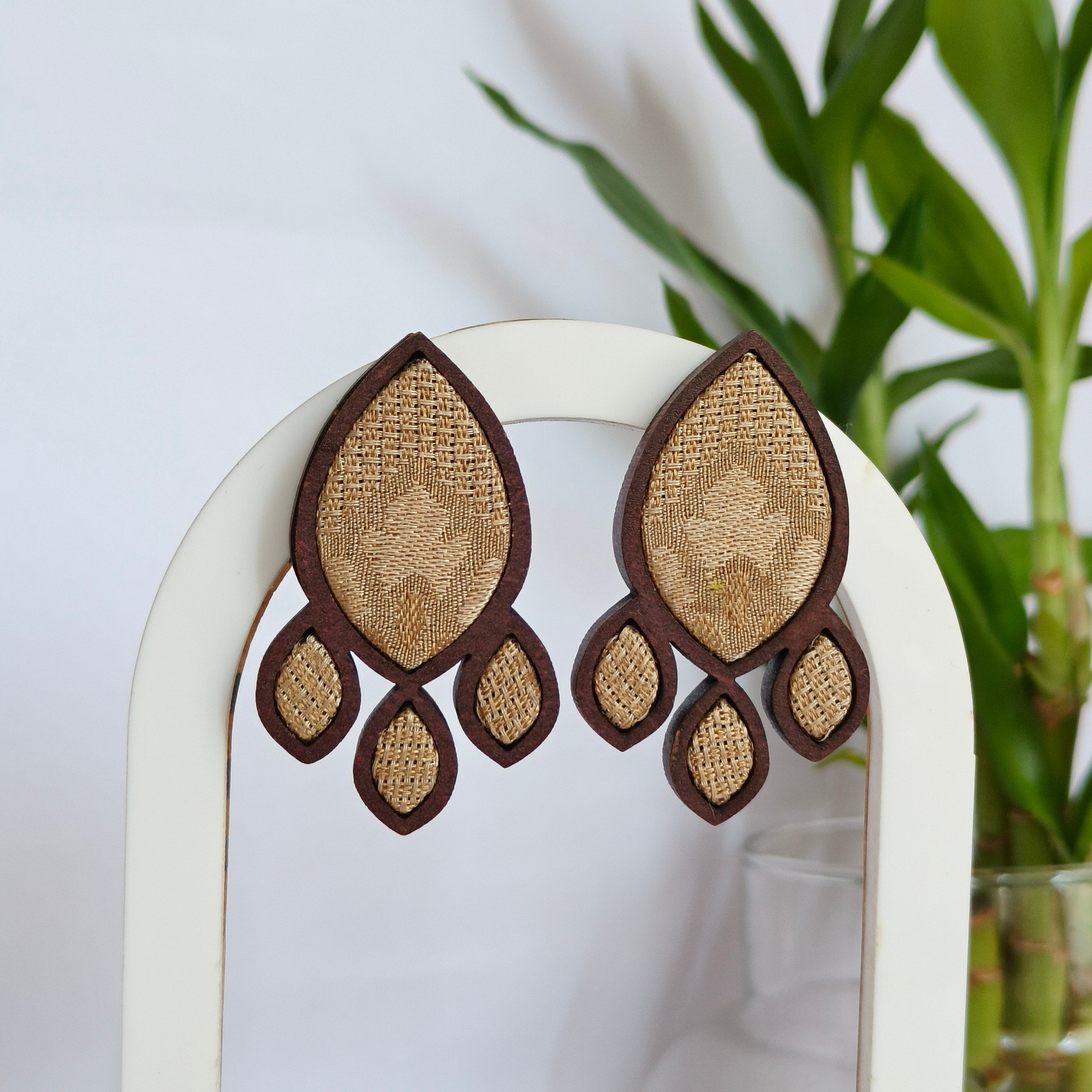 Flower Wood stud